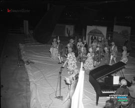 002 - Pièce de théatre