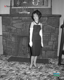 008 - Femme coiffure