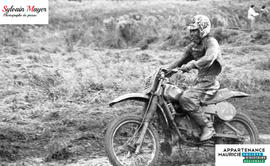 Pilote de motocross