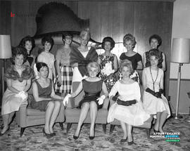 011 - Groupe de femmes