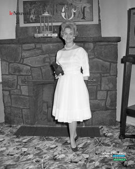 007 - Femme coiffure