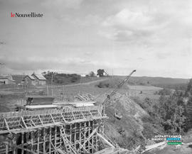 002 - Construction pont